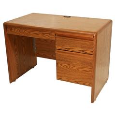 Vanguard Student Desk - Right Hand